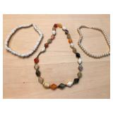 Natural White Hawaiian Puka Shell Surfer Necklace, White Imitation Pearl Neck (1)