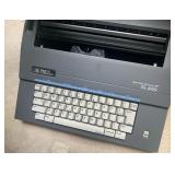 Smith Corona Spell-Right I Dictionary SC 110 Electronic Typewriter From 1980s