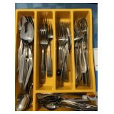 Stainless Steel Forks & Spoons In Yellow Cutlery Organizer