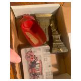 Vin Red Metal Scoop, Empire State Building Thermometer, Old Timey Car Coasters