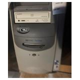 Vintage HP Pavilion Desktop Computer 