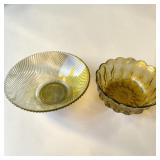 Federal Glass Company Serving Bowl In Yellow Diana Pattern