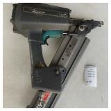 Duo-Fast Pneumatic Strip Framing Air Pressure Nailer Tool