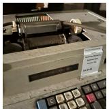 Cogito 412 Electronic Desktop Calculator W:12-Digit Nixie Tube Display By SCM Cogito 412 Electronic Desktop Calculator W:12-Digit Nixie Tube Display By SCM