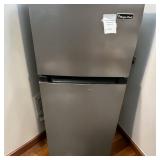 Magic Chef Compact Refrigerator 4.5 Cubic Foot Capacity Magic Chef Compact Refrigerator 4.5 Cubic Foot Capacity