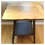 Antique Oak Victorian 2-Tier Parlor Table W Bobbin Turned Spindle Legs Antique Oak Victorian 2-Tier Parlor Table W Bobbin Turned Spindle Legs