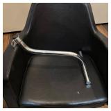 Minerva Beauty Venturi Extra Wide Salon Styling Chair W Hydraulic Chrome Base (1) Minerva Beauty Venturi Extra Wide Salon Styling Chair W Hydraulic Chrome Base (1)
