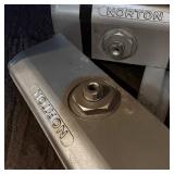 Norton Surface-Mounted Commercial Door Closer Lot (1) Norton Surface-Mounted Commercial Door Closer Lot (1)