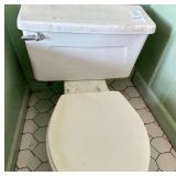 American Standard White Ceramic 2-Piece Toilet W Round Bowl