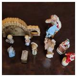 2012 Hallmark Mary Hamilton Replica Display Piece Nativity Set