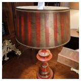 Neo-Classical Distressed Red Gold Urn Table Lamp W Matching Drum Shade