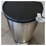 Stainless Steel Plastic Semi-Round Foot Petal Trash Can