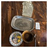 Wilton Armetale Metal Bread Tray, Glazed Ceramic Bowl, Amalfi China Mini Plate