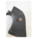 Pachmayr Presentation Grip Replacement Part