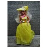 Summer Splendor Barbie Yellow Gown 1996 Mattel
