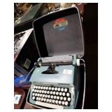 SMITH-CORONA SUPER STERLING TYPEWRITER