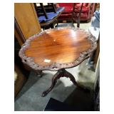 3-LEG PIE CRUST TABLE 30x30