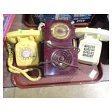 2 VINTAGE CORDED PHONES + GE RADIO