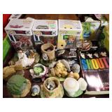 POP FIGURES, FRANKLIN PORCELAIN, BUCKLES