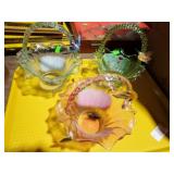 3 PLASTIC WEDDING BASKETS