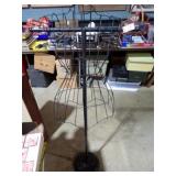WIRE DRESSMAKER MANEQUIN