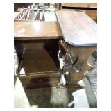END STAND, SMALL TABLE