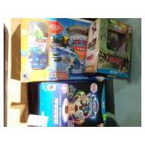 WII U SKYLANDERS, ZELDA SETS