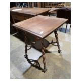 CLAW FOOT TABLE W/ LOWER SHELF 31'