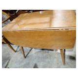 DROP LEAF TABLE