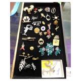 COLLECTION OF PINS, SOME STERLING