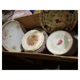 BOX OF MISC CHINA PLATES