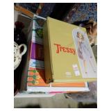 FRANCIE HOUSE PLAYSET + TRESSY DOLL & CASE