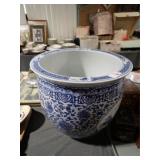 LG BLUE ORIENTAL PLANTER 15'