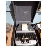 STENOGRAPHER'S MACHINE