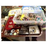 ASSTD JEWELRY W/ PENDANTS & MORE