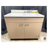 42X25X36 VINTAGE KITCHEN SINK AND CABINET