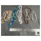 COSTUME JEWELRY NECKLACE LOT