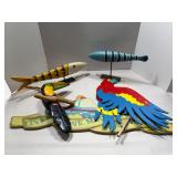 Assorted Wooden Bird and Fish Wall Dï¿½cor