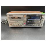 Soundesign 3855 AM/FM Clock Radio Cassette...
