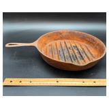 Unmarked Cast Iron Grill Skillet Broken Heat Ring