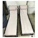 PATIO LOUNG CHAIRS