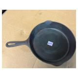 Wagner Ware Sidney -O- No. 8 Cast Iron Skillet...
