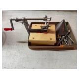 Pampered Chef Apple Peeler Corer Slicer Lot 1...