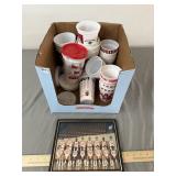 Lot IU Hoosiers Team Photo & Souvenir Cups