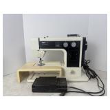 Pfaff 211 Sewing Machine w/ Foot Pedal - TESTED