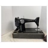 Singer 201 Sewing Machine with Case - PARTS ONLY