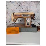 Homemaker 24 Sewing Machine with Pedal - TESTED