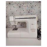 New Home My Excel 23L Sewing Machine TESTED