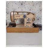 White 764 Sewing Machine TESTED AND RUNS