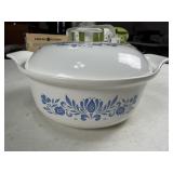 Prizer-Ware Blue Floral Casserole Dish with Lid